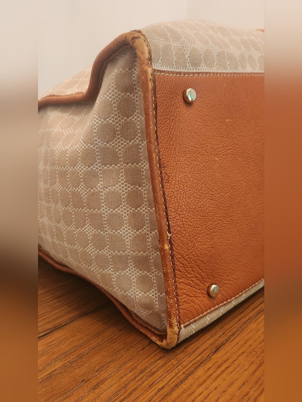 Kate Spade Weekender Bag Immaculate Condition!! - Picture 13 of 14